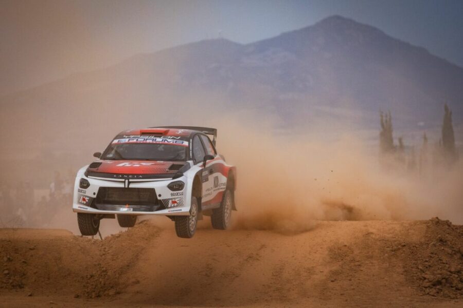 "Lancia Corse: Un Epilogo Storico della Stagione in Sardegna"