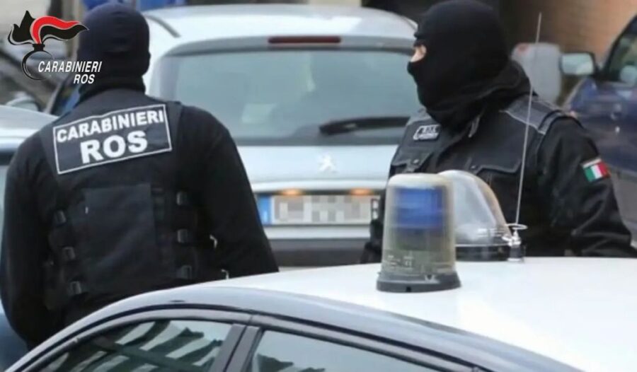 Lecce: 20enne sotto indagine per istigazione all'odio razziale