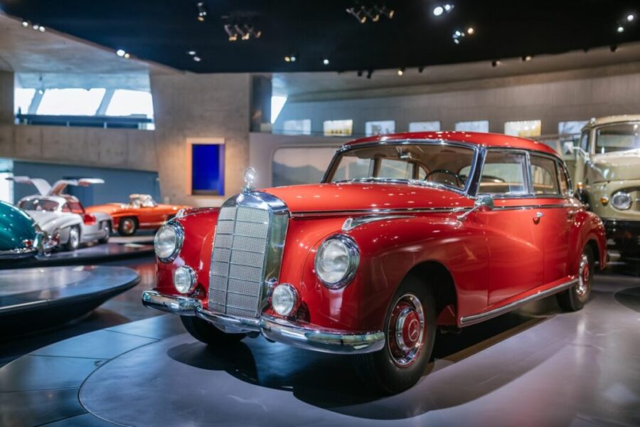 "Mercedes-Benz celebra 140 anni di auto all'Auto e Moto d'Epoca"