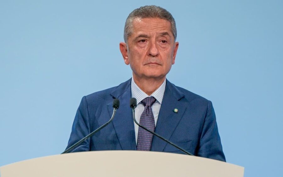 "Panetta a Bangkok: L'IA come alleata contro le tensioni globali"