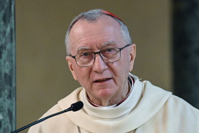 "Parolin: Uscire dal dominio per fermare le guerre"