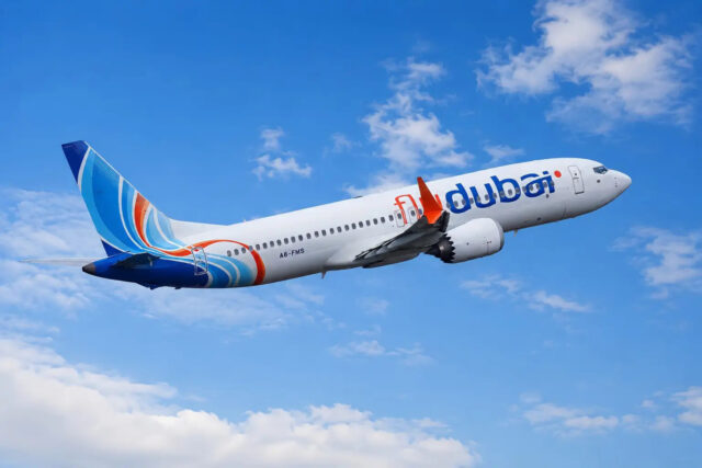 "Pilota Flydubai allontanato per estremismo: i dettagli choc"