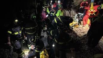 "Salvataggio in corso: speleologo intrappolato nel Nuorese"