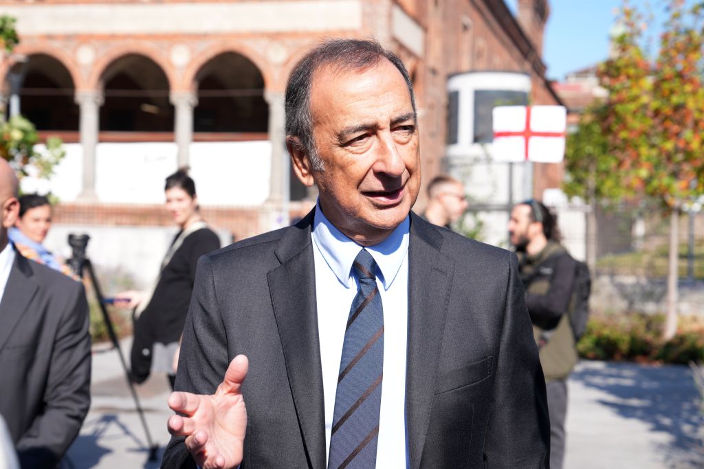 Danni dopo la manifestazione a Milano
