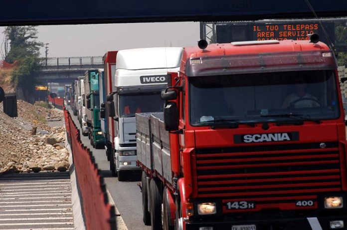 "Settembre 2023: Crescita del 3,4% per i veicoli industriali"