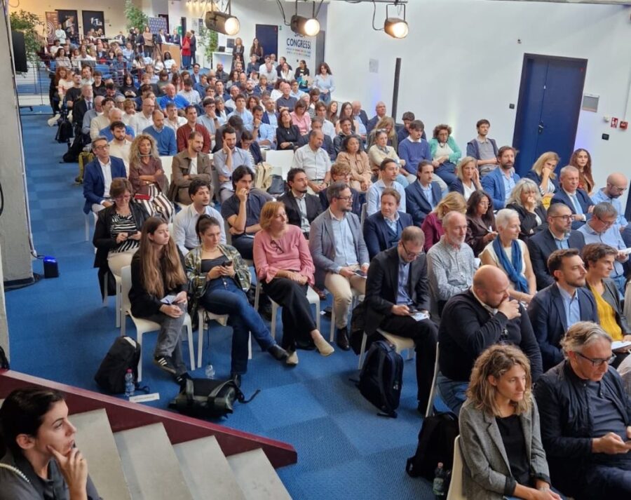 "SMARTcup Liguria: 72 progetti finalisti, IA tra i big!"