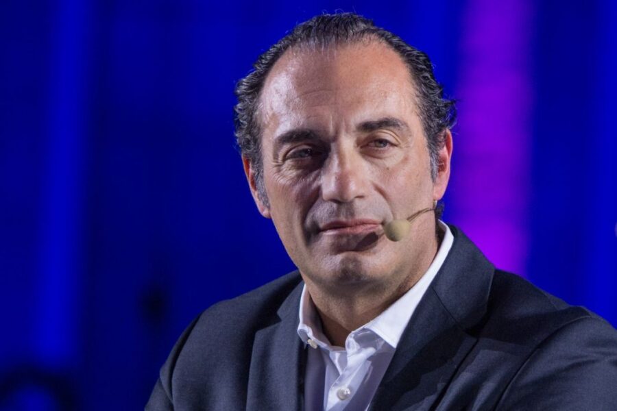 "Stellantis: nuovo piano per Mirafiori e l'Italia"