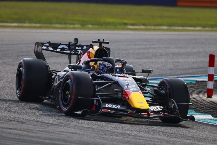 "Verstappen conquista la pole a Sepang: Hamilton 2°, Antonelli 3°"