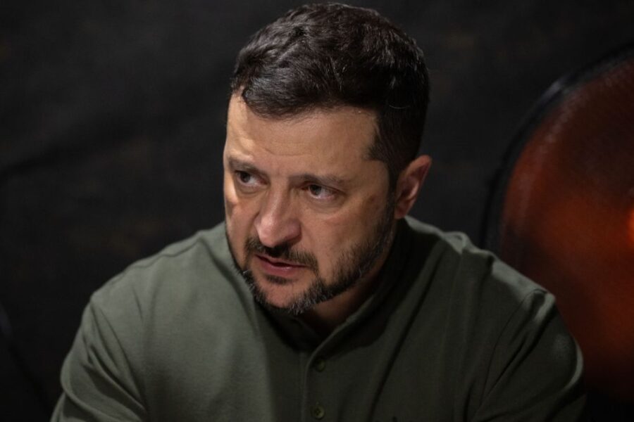 Zelensky: "Stop Usa sanzioni, Putin si sente incoraggiato"